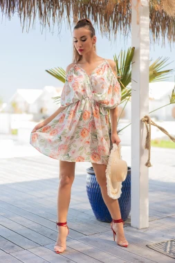 Sukienka na ramiączkach w kwiaty